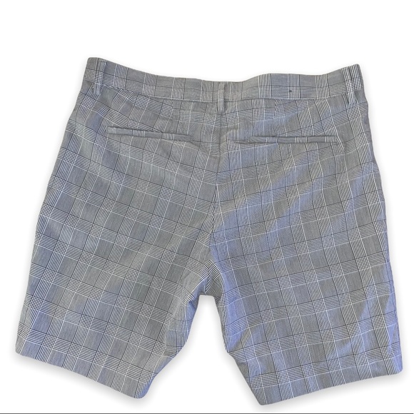 H&M Casual Dress Shorts ! - Picture 2 of 6